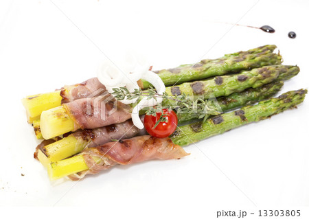 asparagus and bacon grilled veggies 13303805