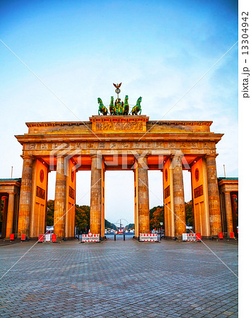 Brandenburg gate in Berlin, Germany Brandenburg gate in Berlin, Germany 13304942