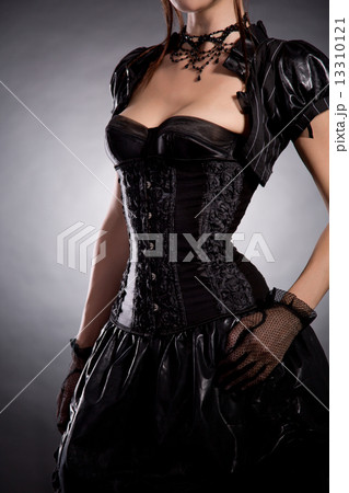 Beautiful young woman in Victorian style costume 13310121