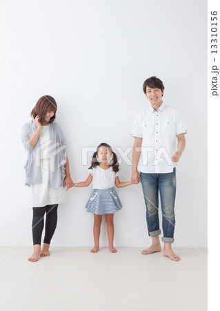 A Summer Family A Summer Family 13310156
