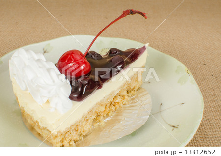 Blueberry cheesecake 13312652