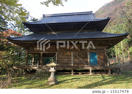 信濃三十三観音霊　場明真山 清滝観音堂（第十一番札所） 13317479