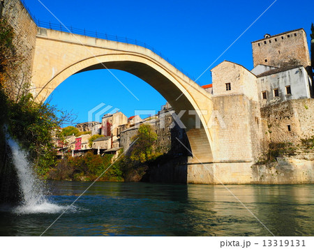 モスタル 13319131