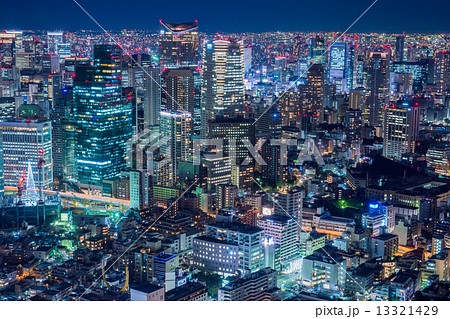 東京 高層ビル夜景の写真素材