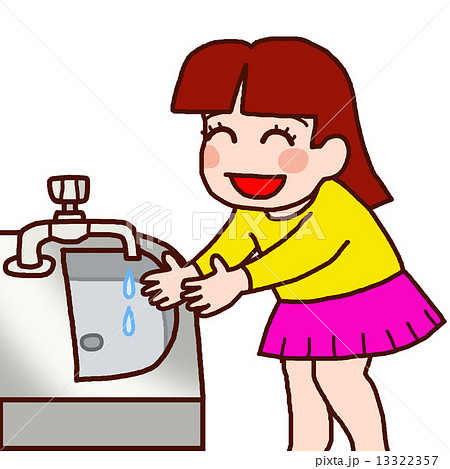 外から帰って 手を洗う少女のイラスト素材