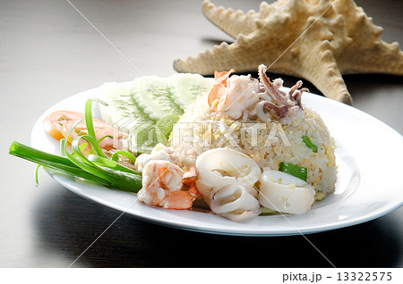 Seafood fried rice. asia food 13322575