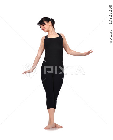 Young balet dancer Young balet dancer 13325298