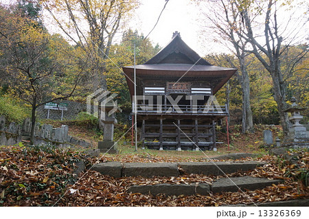 信濃三十三観音霊場　虫歌山 桑台院（第七番札所）桑台院石段 13326369