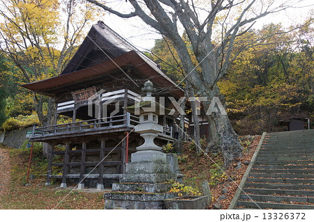 信濃三十三観音霊場 虫歌山 桑台院(第七番札所)桑台院石段 信濃三十三観音霊場 虫歌山 桑台院(第七番札所)桑台院石段 13326372