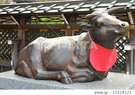 臥牛像（湯島天満宮／東京都文京区湯島3-30-1） 13328122