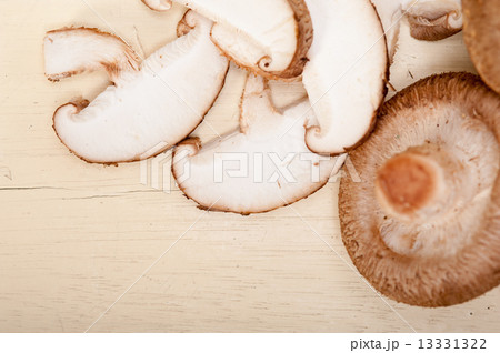 shiitake mushrooms shiitake mushrooms 13331322
