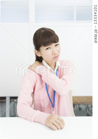 肩こり 13334101