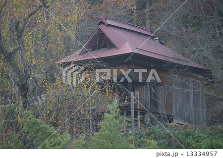 信濃三十三観音霊場　大里山 風雲庵（第四番札所）本堂 13334957