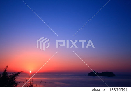 長崎の夕陽　式見 13336591