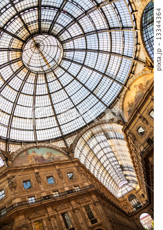 Galleria Vittorio Emanuele II. Galleria Vittorio Emanuele II. 13344364