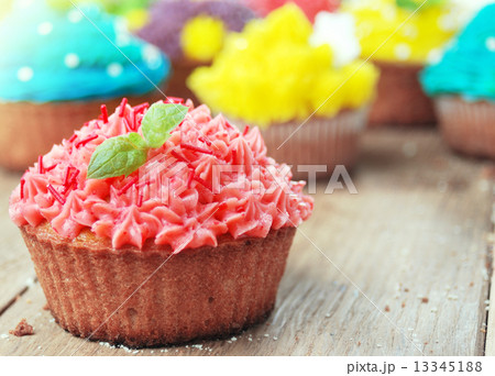 Sweet easter christmas birthday cakes 13345188