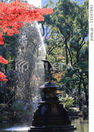 日比谷公園の鶴の噴水 日比谷公園の鶴の噴水 13347681