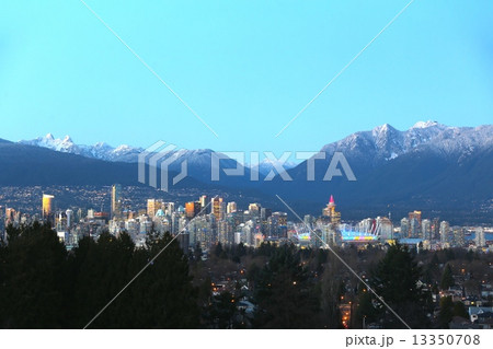バンクーバーの夜景 - Vancouver at Night 13350708