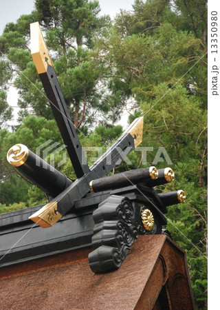 熊野本宮大社の本殿(和歌山県田辺市本宮) 熊野本宮大社の本殿(和歌山県田辺市本宮) 13350980