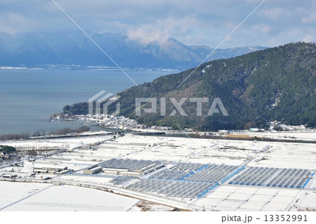 雪の琵琶湖岸 雪の琵琶湖岸 13352991
