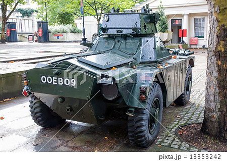 特殊車両 13353242