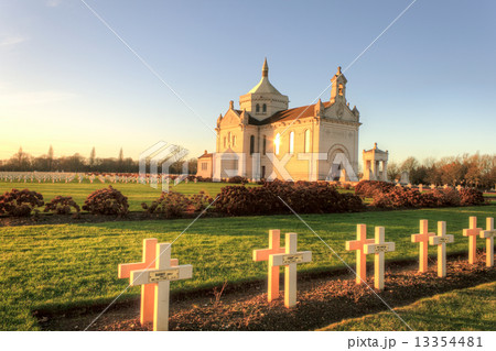 French national cemetery Notre-Dame-de-Lorette - Ablain-Saint-Nazaire 13354481