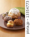 シュークリーム 13354773