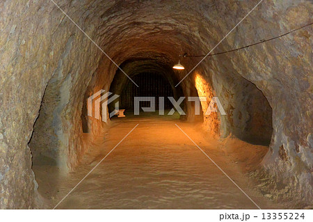 地下軍需工場跡 地下軍需工場跡 13355224