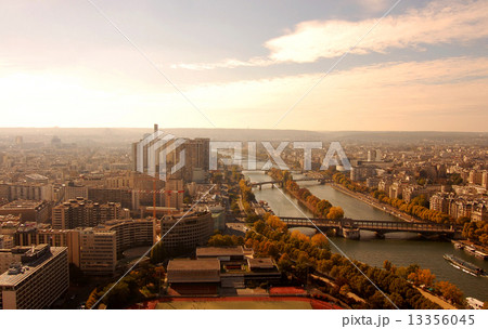 Paris France 13356045