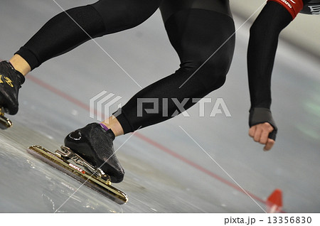 スピードスケート靴のエッジ 13356830