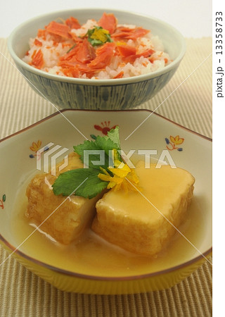 厚揚げ豆腐 13358733
