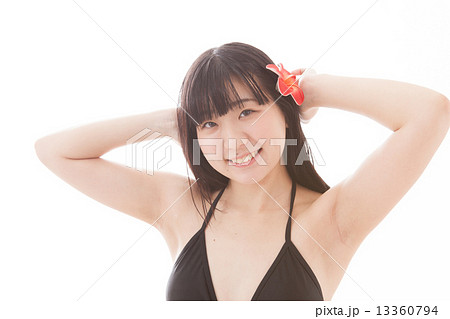 young things 13360794