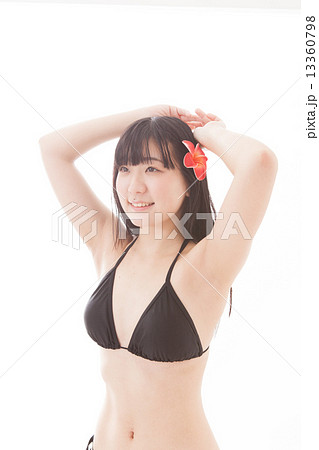 young things 13360798