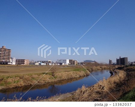 鶴見川 13362037