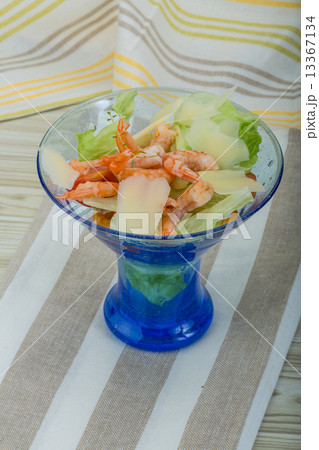 Caesar salad with shrimps Caesar salad with shrimps 13367134