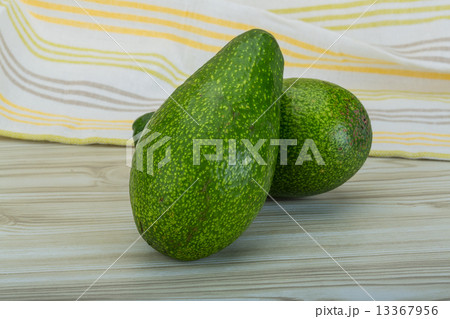Avocado 13367956