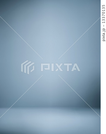 13370135