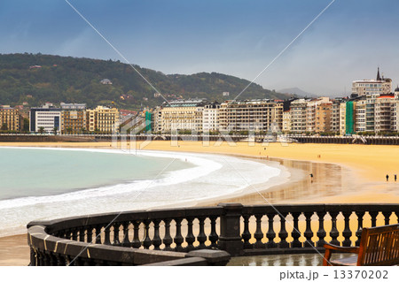 La Concha beach in autumn day at Donostia 13370202