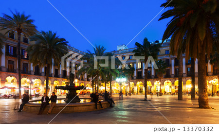 Placa Reial in winter evening. Barcelona 13370332