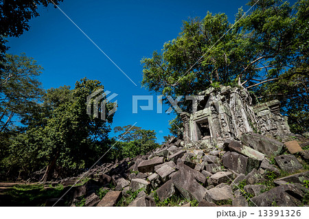 カンボジア・ベンメリア遺跡 13391326