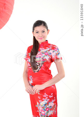 Chinese Woman Dress Traditional Cheongsam with Tanglung 13391840