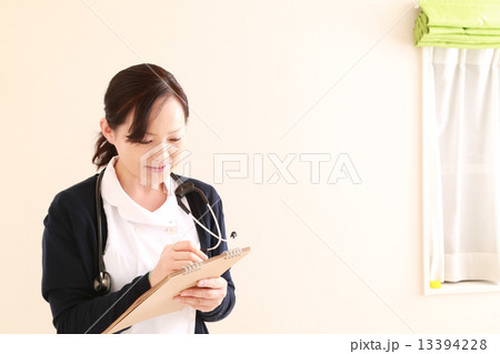 美人な看護師さん 美人な看護師さん 13394228