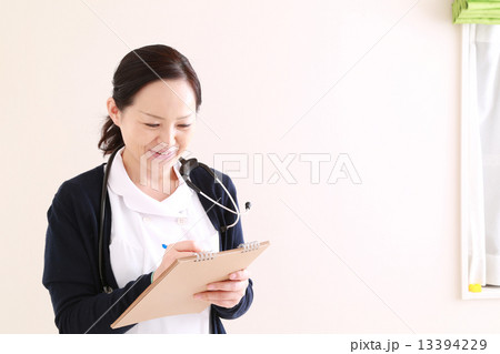 美人な看護師さん 美人な看護師さん 13394229