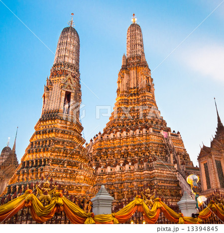Wat Arun Temple in Bangkok, Thailand. 13394845
