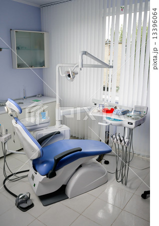 dentist office interior 13396064