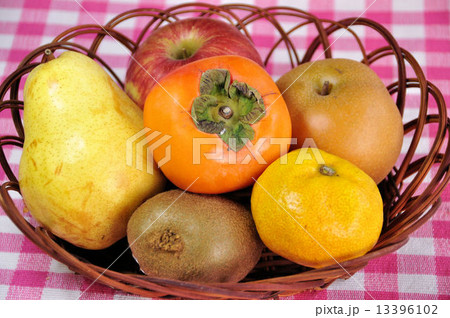 フルーツ盛り合わせ 13396102