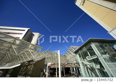 新百合ケ丘駅前風景 新百合ケ丘駅前風景 13445732