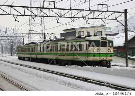 冬の上越線115系（水上⇔長岡） 13446178