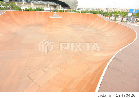 modern skatepark  13450426