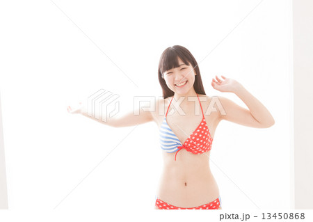 young things 13450868